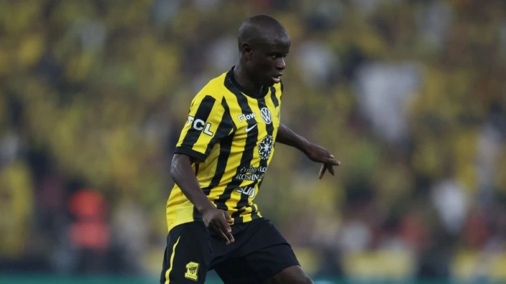 بإجابة غامضة.. كانتي يثير الجدل حول مستقبله مع الاتحاد بإجابة غامضة.. كانتي يثير الجدل حول مستقبله مع الاتحاد