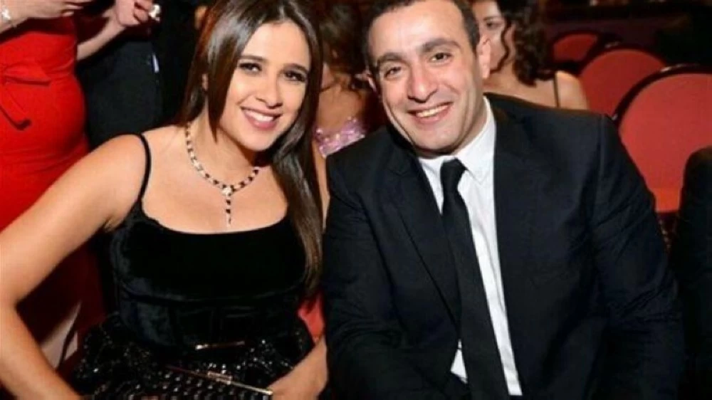 بعد 22 عاماً.. «خلي بالك من نفسك» يجمع السقا وياسمين عبدالعزيز بعد 22 عاماً.. «خلي بالك من نفسك» يجمع السقا وياسمين عبدالعزيز