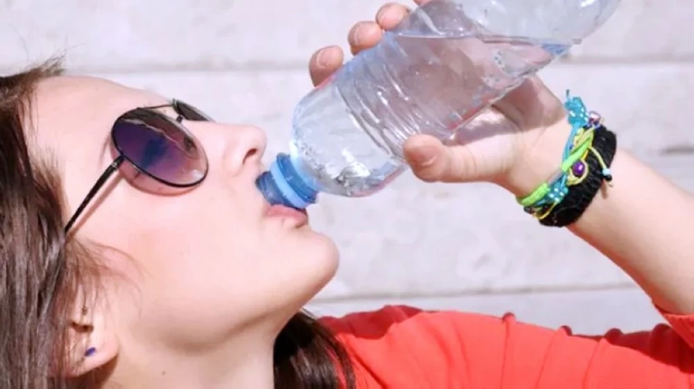 فوائد شرب الماء بانتظام: