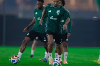 الأخضران السعودي والجزائري في «تحدٍّ ودّي»