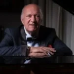 السيسي يوجه بتقديم الرعاية الطبية اللازمة للموسيقار عمر خيرت