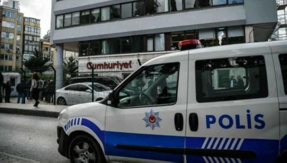 «التسمم الغامض».. توقيف 11 شخصا متورطين في وفاة سائحة تركية وطفليها