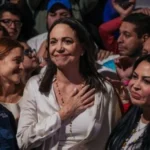 هاربة من العدالة.. فنزويلا تتخذ قراراً صادماً بحق زعيمة المعارضة الفائزة بنوبل