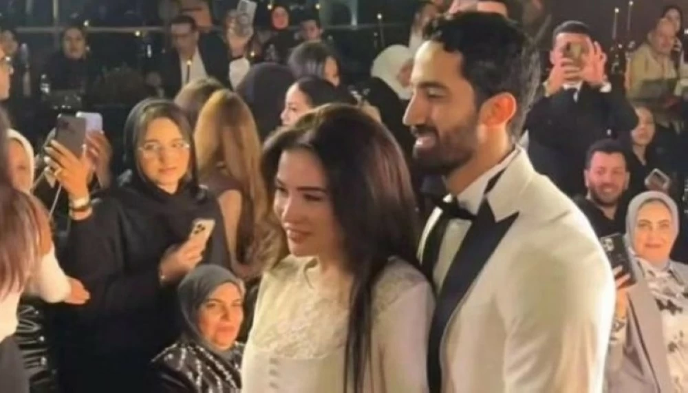 ظهور مي عزالدين بعد الزواج.. ماذا حدث؟ ظهور مي عزالدين بعد الزواج.. ماذا حدث؟