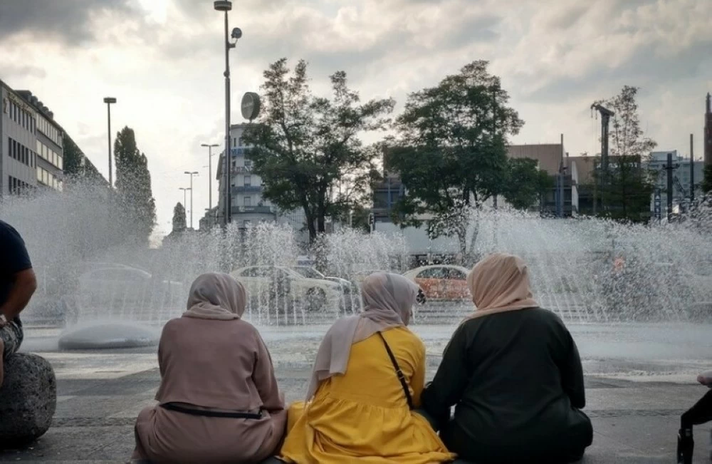 هل تُمنع الفتيات من ارتداء الحجاب في النمسا ؟