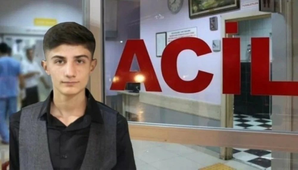 مراهق يُضرَب بوحشية ويُنفَخ بمضخة هواء حتى الموت مراهق يُضرَب بوحشية ويُنفَخ بمضخة هواء حتى الموت