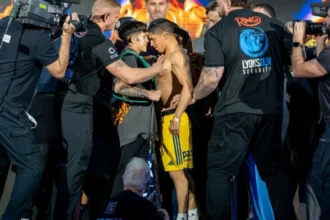 عشاق الملاكمة حول العالم يترقبون ليلة الأبطال في الرياض