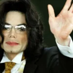 ألغاز تقرير تشريح مايكل جاكسون تعود بعد 16 عاماً
