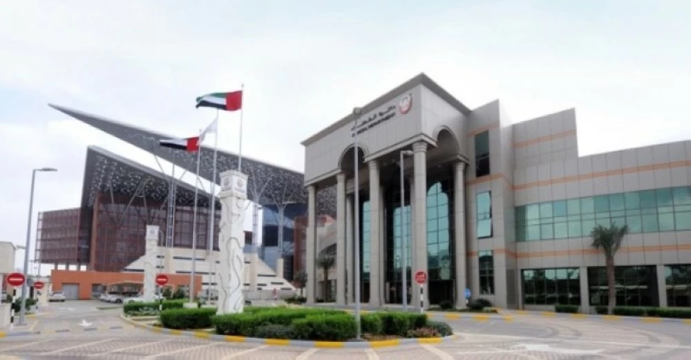 رفض دعوى أم ضد طليقة ابنها حول نفقات الزواج في أبوظبي