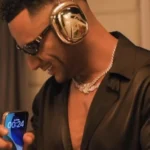 «1 Number» يثير الجدل مجدداً بسمّاعات ومايكروفون من الذهب!