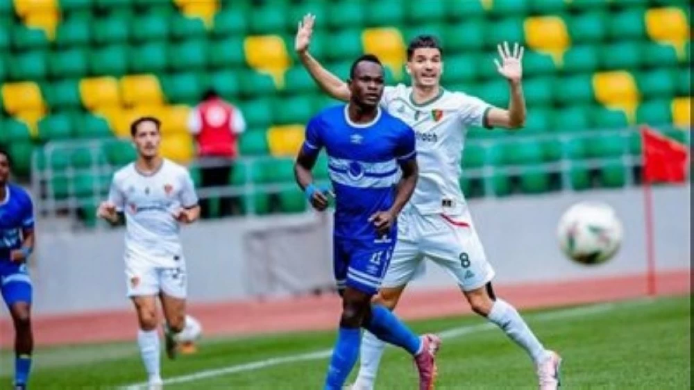 الهلال السوداني يهاجم «كاف».. ويصف عقوباته بـ«المجحفة» الهلال السوداني يهاجم «كاف».. ويصف عقوباته بـ«المجحفة»