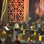 من باريس إلى الطرب العربي.. محمد عبده يفخر بابنه لـ«عكاظ»: عازف بيانو ماهر