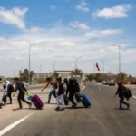 بيرو تستعد لإعلان حالة الطوارئ على حدودها مع تشيلي