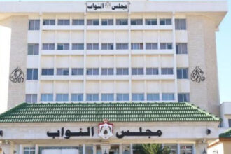 النواب يقر صيغة الرد على خطاب العرش