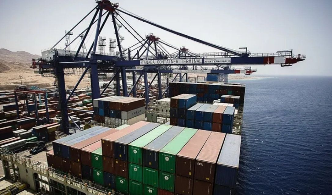 “حاويات العقبة” تسجل مؤشرات تشغيلية بحجم 88792 حاوية الشهر الماضي “حاويات العقبة” تسجل مؤشرات تشغيلية بحجم 88792 حاوية الشهر الماضي