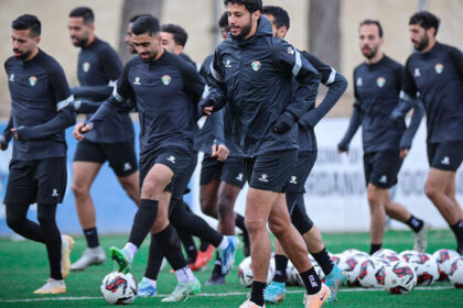 منتخب النشامى يبدأ تدريباته في الدوحة تأهبا لـ”كأس العرب”