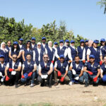 فريق “إمكان الإسكان” يشارك في جني محاصيل أشجار مثمرة بالتعاون مع الجمعية العربية لحماية الطبيعة