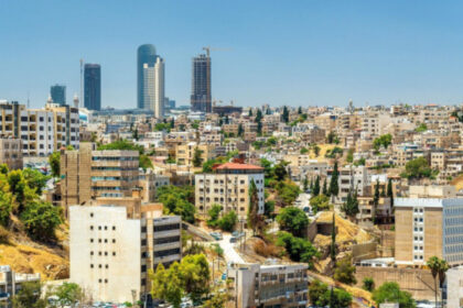 طقس معتدل اليوم وغدا ولطيف الأربعاء والخميس