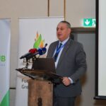 وزير البيئة يؤكد أهمية إدارة البطاريات الكهربائية للتوجه نحو النمو الأخضر