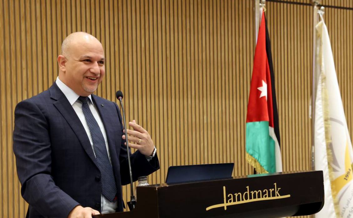 مؤتمر الملتقى الثقافي التربوي الـ33 يؤكد دور المعلم في الإلهام وصناعة الفارق مؤتمر الملتقى الثقافي التربوي الـ33 يؤكد دور المعلم في الإلهام وصناعة الفارق