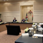 الملك يدعو لتبني نهج حكومي موحد يسهم في تبسيط الإجراءات وتسهيل رحلة المستثمر