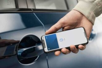 كيف تحول هاتف آيفون إلى مفتاح لسيارتك؟