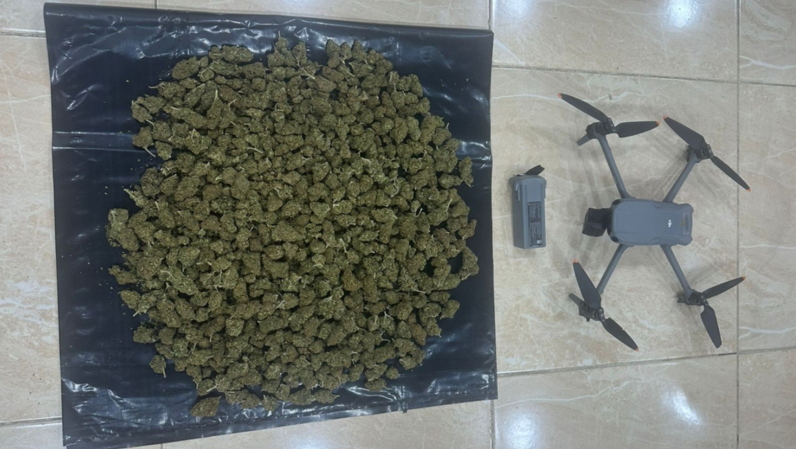 المنطقة العسكرية الجنوبية تحبط محاولة تهريب مخدرات بواسطة “مسيّرة” المنطقة العسكرية الجنوبية تحبط محاولة تهريب مخدرات بواسطة “مسيّرة”