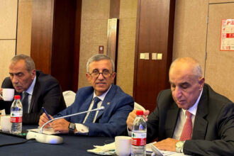 وفد من الأعيان يعقد لقاءات ثنائية في مقاطعة شانشي الصينية