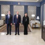 عضو مجلس مفوضي هيئة تنظيم قطاع الاتصالات يؤدِّي القسم القانوني