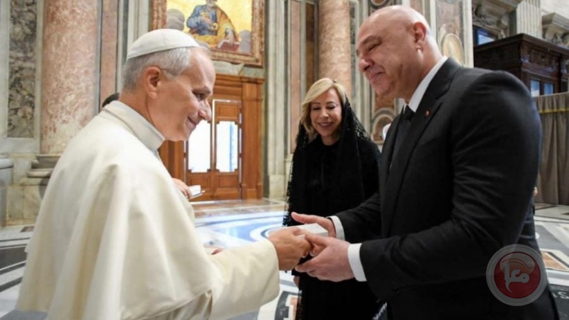 بابا الفاتيكان يؤكد ضرورة حل الدولتين واقامة الدولة الفلسطينية بابا الفاتيكان يؤكد ضرورة حل الدولتين واقامة الدولة الفلسطينية