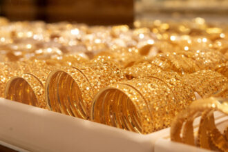 83.7 دينار سعر الذهب عيار 21 بالسوق المحلية