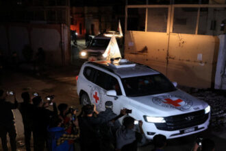 حماس: العثور على جثة جندي إسرائيلي خلال عمليات حفر داخل الخط الأصفر​ 