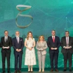 مندوبا عن الملك والملكة الأمير طلال يكرم الفائزين بجائزة الحسين لأبحاث السرطان