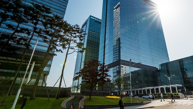 سامسونج تعلن عن نتائجها المالية للربع الثالث من عام 2025 سامسونج تعلن عن نتائجها المالية للربع الثالث من عام 2025