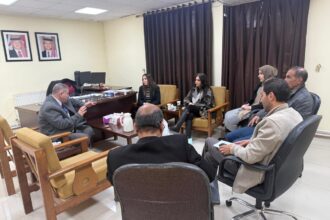 مركز اللغات في الجامعة الهاشمية يستقبل وفدًا من جامعة كامبردج لبحث تطوير مناهج اللغة الإنجليزية