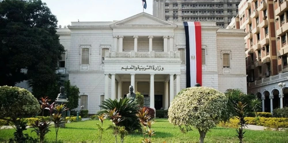 مصر.. النيابة العسكرية تحقق في قضية أطفال مدرسة «سيدز» مصر.. النيابة العسكرية تحقق في قضية أطفال مدرسة «سيدز»