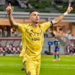 الوحدة يختبر النصر في التوقف المحلي