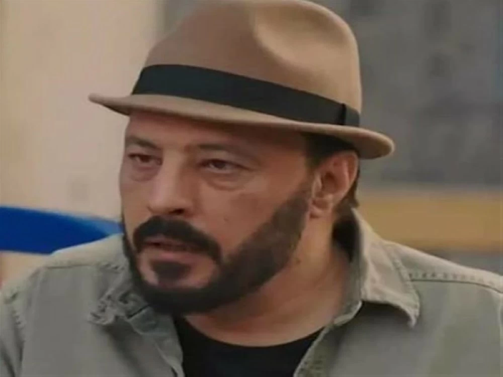 لماذا يفكر عمرو عبد الجليل في الاعتزال ؟