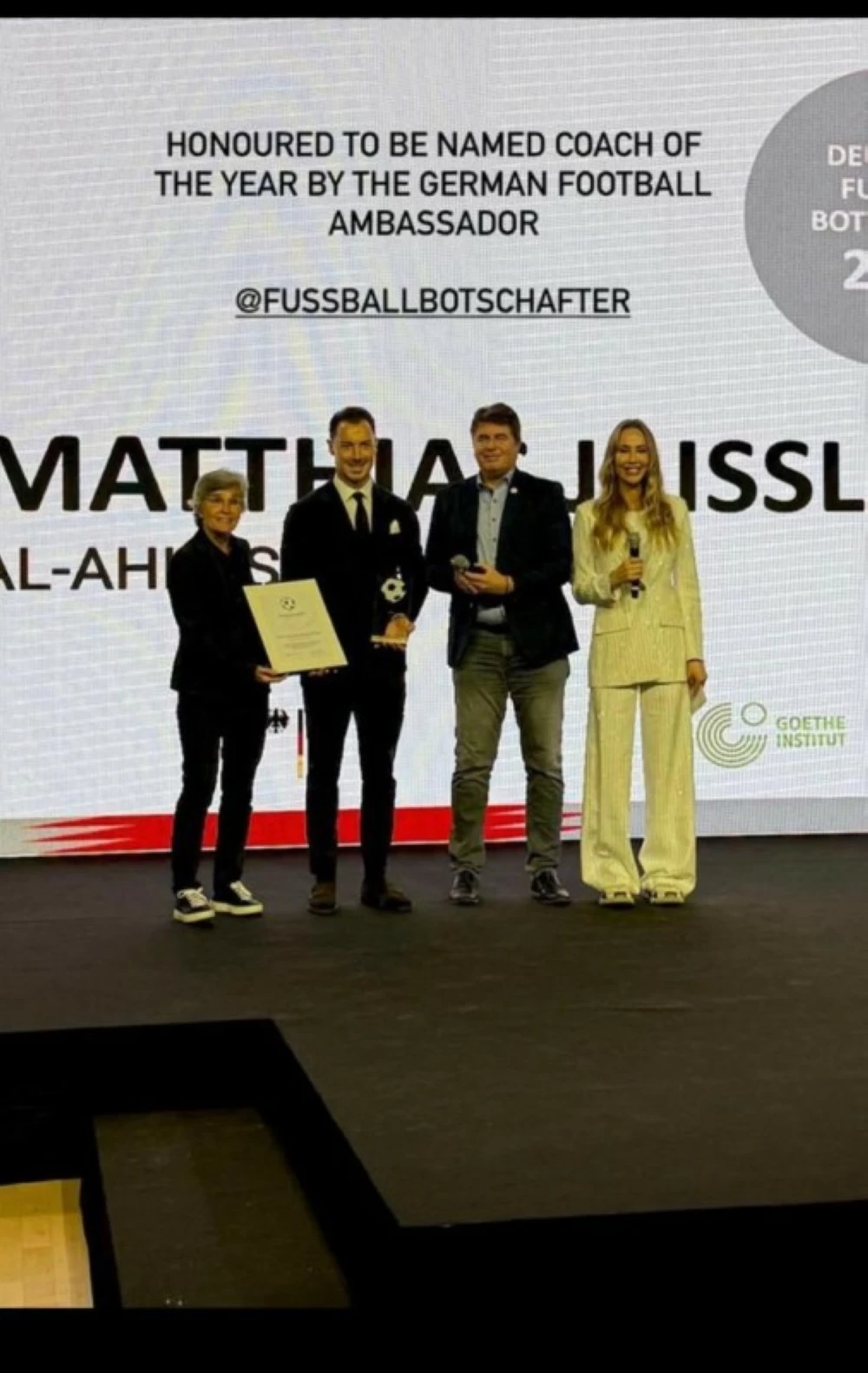 أفضل مدرب لعام 2025.. يايسله «سفير ألمانيا لكرة القدم» أفضل مدرب لعام 2025.. يايسله «سفير ألمانيا لكرة القدم»