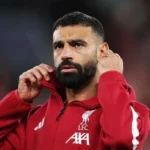 هل ينقذ الدوري السعودي محمد صلاح من «دكة» ليفربول؟