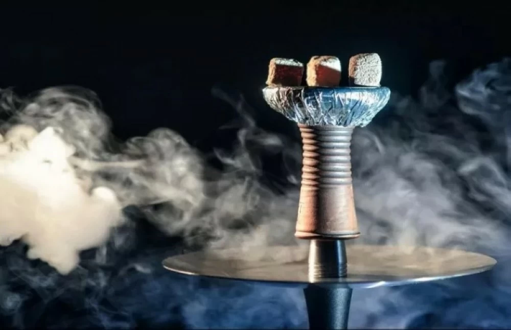 أطباء يحذرون: الشيشة تحتوي على 80 مادة سامة ومسرطنة أطباء يحذرون: الشيشة تحتوي على 80 مادة سامة ومسرطنة