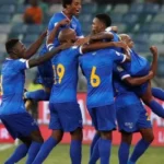 الرأس الأخضر.. «قروش زرقاء» أذهلت أفريقيا!