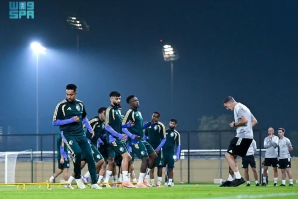 «الأخضر» و«أسود الأطلس» وجهاً لوجه للمرة التاسعة