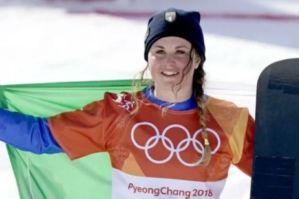 تقطع 12 ألف كيلومتر.. انطلاق شعلة دورة الألعاب الشتوية