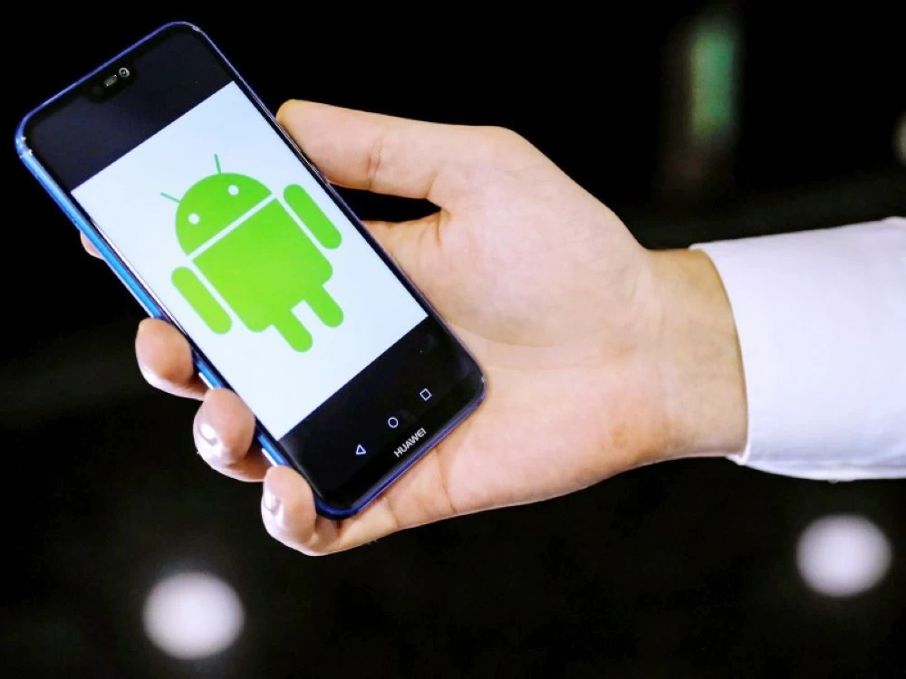 مواقع تقنية: 107 ثغرات أمنية تضرب «أندرويد»... والخبراء يدعون للتحديث الفوري مواقع تقنية: 107 ثغرات أمنية تضرب «أندرويد»... والخبراء يدعون للتحديث الفوري