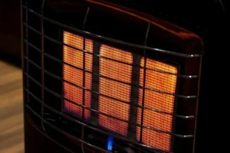 وفاة 4 أشخاص بتسرب غاز مدفأة في الأردن