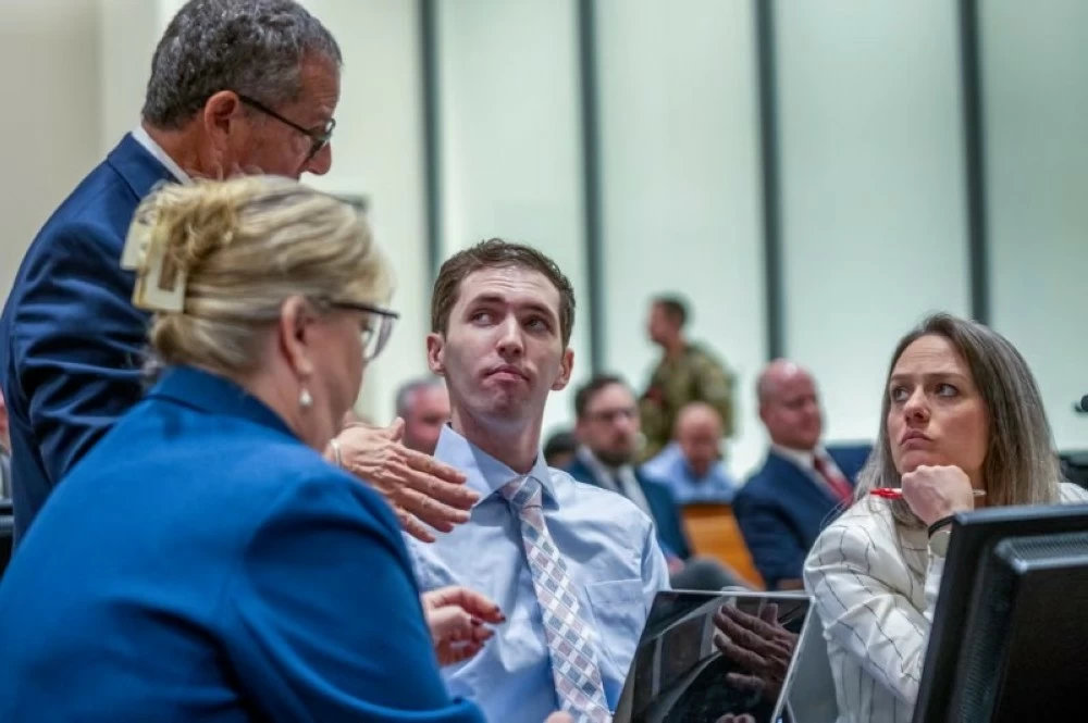 المتهم بقتل تشارلي كيرك يمثل لأول مرة أمام المحكمة