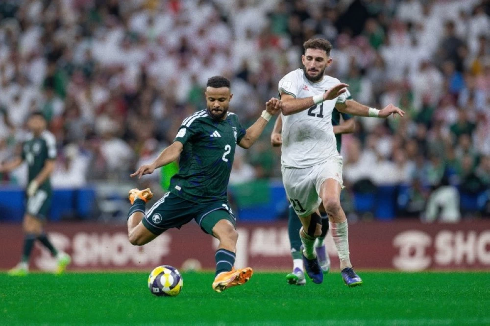 «رينارد» يراقب الأردن والعراق قبل مواجهة نصف النهائي