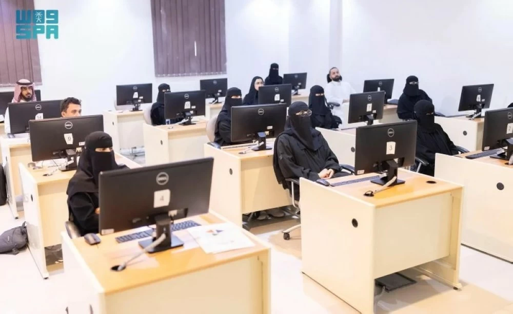 انطلاق معسكر محترفي الذكاء الاصطناعي لتأهيل الكفاءات الوطنية بالرياض انطلاق معسكر محترفي الذكاء الاصطناعي لتأهيل الكفاءات الوطنية بالرياض