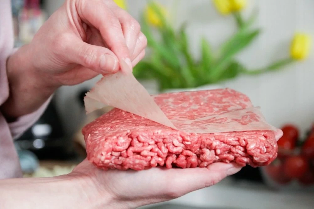 تحذير صحي: المحار والبرغر النيء يسببان التسمم! تحذير صحي: المحار والبرغر النيء يسببان التسمم!